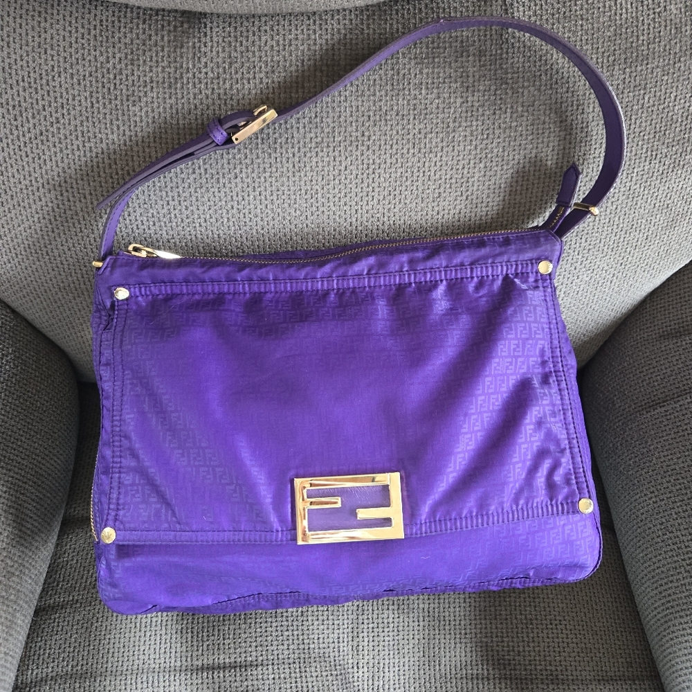 Fendi Mamma Baguette handbag Purple, Windbreaker Cloth